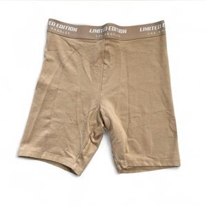 Forever 21 limited edition LA beige biker shorts M
